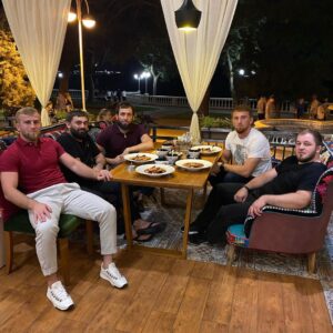 Mukhamed Berkhamov Instagram - Братский ужин🍽