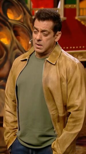 Munawar Faruqui Instagram - Daur aisaa laayo, dekh
Jale jale jale saare yeh enemies
Sare dekh puche kaun
Laayo laayo laayo yeh legacy ❤️❤️❤️

Outfit by: @senorbyprashantdhanwani 
Styled by: @styleby_shivi 

#munawarfaruqui #biggboss