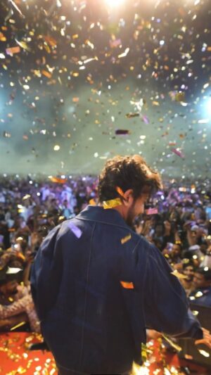Munawar Faruqui Instagram - Blessed 🤍 living for this love! 

#munawarfaruqui