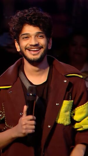 Munawar Faruqui Instagram - Munawar ki shayari, Mayur ka music - Dhamaka toh hoga hi 💯

Trophy toh dongri hi aaegi 🏆❤️ The voting lines are open till Sunday (28th Jan) - 12 PM do go and cast your vote on the @officialjiocinema App #karlenge ❤️

#munawarfaruqui #biggboss17 #biggboss #munawarkijanta #munawarkewarrior #dongritohearts #karlenge #trophytohdongrihiayegi