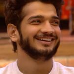 Munawar Faruqui Instagram - Inhe sikha ke hasna saare ghum apne sar lunga nafrat ke shor ko tabdeel taliyon me kar dunga ❤️ #karlenge #munawarfaruqui #bigboss #munawarkijanta #munawarkeworriars #dongritohearts @officialjiocinema @colorstv
