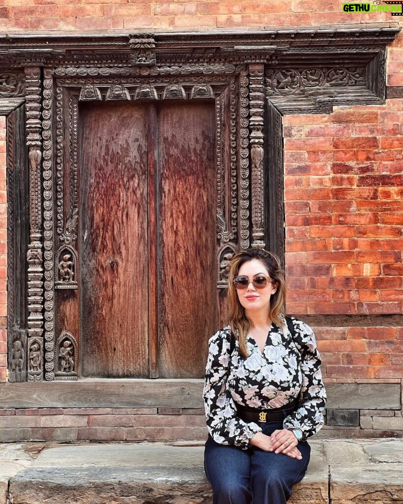 Munmun Dutta Instagram - 🇳🇵🧳 🕰️ . #munmundutta #travel #nepal Nepal