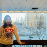Munmun Dutta Instagram – Mandatory New York photo dump 😍 
My big smile everywhere says it all .. How happy I was to be back in the cold snowy winter ❄️ , having hot chocolate or touching the snow on the ground or just the fact that I could wrap myself up in my winter clothes 🧥 back in one of my favourite cities in the world.. 

.
#newyork #photodump #travelmoments #munmundutta #usa #solotrip #winterinnyc New York Public Library and Bryant Park