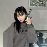 Murase Sae Instagram - #dailylook 😮⁉️💭🥤🖤🎄👣 tops...12/8 @andgeebee_official