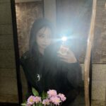 Murase Sae Instagram - #dailylook ニック32歳なのは、深い。深いぞ。 上海ディズニー楽しみだな！ Zootopiaの新エリア🦊❤️‍🔥 🌙🕺🪩🐾
