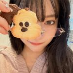 Murase Sae Instagram - #dailylook ふくまっちと #MONOCH でプリクラ撮ってきました📸 載せても良いって😹 そういや番組にも出てくれた事ありますよね。。😳笑 お姉ちゃんでありながら、もはや保護者👶🏻🦊← いつもありがとう💖💖💖 今月また会う予定がある、、🫰🏻♪ #数年前までマネージャー #2歳上のお姉ちゃん　 #ふくまっち