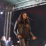 Murat Kekilli Instagram - 2023’de bizi kimse tutamaz diyelim de öyle olsun,olmaz mı? 😊🤘🎸