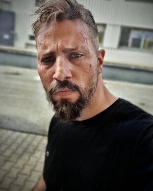Murathan Muslu Instagram - maskenprobe - next project - Info 2020