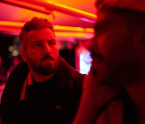 Murathan Muslu Instagram - Foto by Luca - thx

@lupo_volante #lupovolante #vienna #snap #heineken @aladdincomedy #aladdincomedy