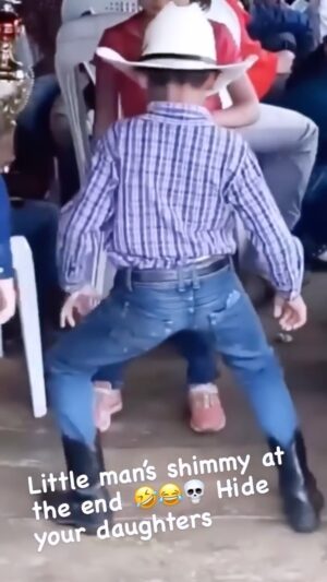 Myles Erlick Instagram - How a true NORTHMAN would😂
•
•
•
•
•
#Northman #Country #Countrymusic #Newmusic #Spotify #Applemusic #funnydance #countrylife #viral #instagram #explore #lifestyle #livemusic
