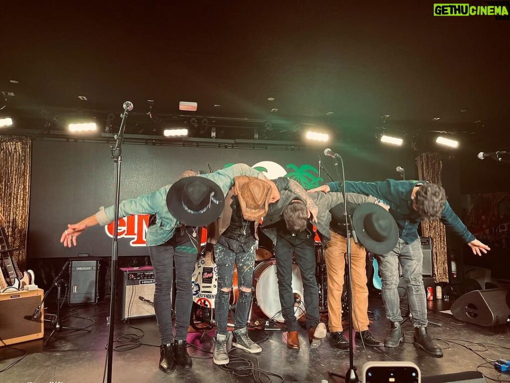 Myles Erlick Instagram - What. A. Night. All love to everyone that came out🙏🏼 Thank you @theelmocambo for an unforgettable evening! Until next time! @tysonerlick @john_goodblood @mattpineart @daggymusic • • • • #livemusic #music #country #rock #elmocambo #toronto #producer #musician #explore #insta #lifestyle Toronto, Ontario