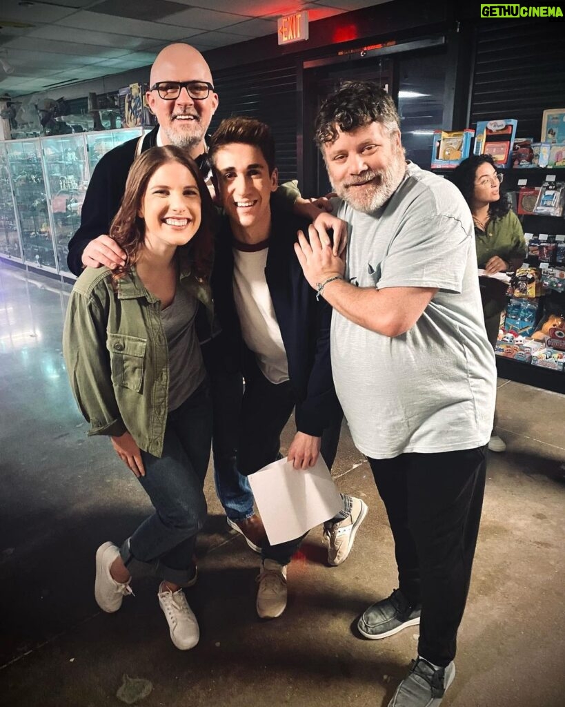 Myles Erlick Instagram - 3 more days of shooting left, Couldn’t be more grateful and inspired from this project🙏🏼 Can’t wait for everyone to see what we’ve been making🎥🔥 @mediajuicestudios @jeremysnead @seanastin @ali_astin @chrisbstacey @starsacademytalent 📷: @robynkcampbell • • • • #MatterOfTime #FeatureFilm #Actor #CharlieFleck #Movie #lifestyle #insta #explore #picoftheday Dallas, Texas