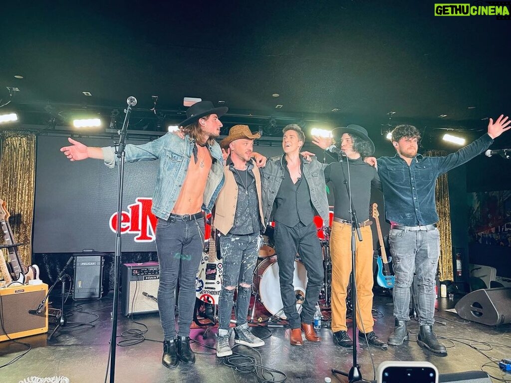 Myles Erlick Instagram - What. A. Night. All love to everyone that came out🙏🏼 Thank you @theelmocambo for an unforgettable evening! Until next time! @tysonerlick @john_goodblood @mattpineart @daggymusic • • • • #livemusic #music #country #rock #elmocambo #toronto #producer #musician #explore #insta #lifestyle Toronto, Ontario