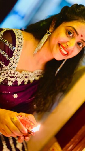 NAKSHATRA TRINAYANI Instagram - Happy Deepavali 🪔 
You are the light of the world. Shine, and the darkness will disappear

#nakshatra #diwali #diwalifestivaloflights #festivaloflights