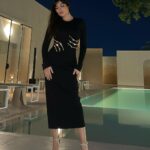 Nadine Njeim Instagram - A minute in Dubai for @aminamuaddiofficial private dinner with @ounass celebrating her first pop up 🥳 styled by @cedrichaddad Make up by NADINE Hair by @victorkeyrouz Wearing Amina Muaddi heels 👠 #nadinenassibnjeim