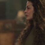 Nadine Njeim Instagram - انا حضرت الحلقة ٧ 🥲🥲🥲 حضروا حالكم 😢 بس انا رح اسبقكم و احضر حلقة ٨ على شاهد لانه فيها وجع قلب كتير و عبالي ابكي 🥲😂 #واخيراً #نادين_نسيب_نجيم