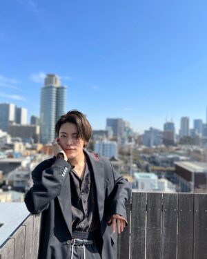 Yuta Instagram - 5月24日(水)発売 anan2349号
カバー&JO1川西拓実さんとコラボしたスペシャルエディションにもカバーで登場‼️
たくさんみてねーー！