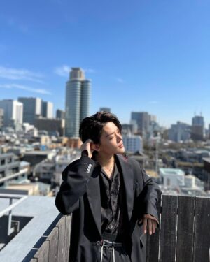Yuta Instagram - 5月24日(水)発売 anan2349号
カバー&JO1川西拓実さんとコラボしたスペシャルエディションにもカバーで登場‼️
たくさんみてねーー！