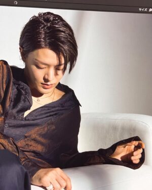 Yuta Instagram - 5月24日(水)発売 anan2349号
カバー&JO1川西拓実さんとコラボしたスペシャルエディションにもカバーで登場‼️
たくさんみてねーー！