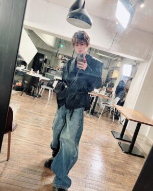 Yuta Instagram - #LVFashion
#louisvuitton

VOGUE JAPAN でJO1の川西拓実くんと In The Bag に出させていただきました！