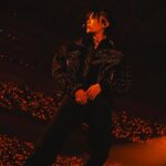Nakamoto Yuta Instagram - おかえりがどれだけ素敵な言葉なのかをこの2日間で すごく感じる事ができたよ！ 大阪！ 一緒に素敵なステージにしてくれてありがとう🤘❤️
