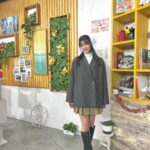 Nanase Yoshikawa Instagram - 今年も1年モーニングこんぱすを見てくださった皆さん、ありがとうございました☺️ 水曜日の最終日はなんと…コタツ登場。笑 普段からアットホームな雰囲気なのに、いつも以上にアットホームでした😂😂最高！ また来年お会いしましょう😘 衣装 @evris_official 👗