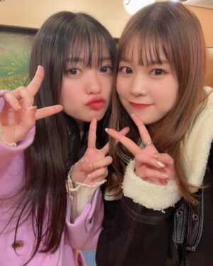 Nanase Yoshikawa Instagram - YouTube初コラボはきたりえさんと㊗️🍺
とーっても嬉しかったです！！また今度ご飯行く約束したので楽しみ😌
Choose me!顔？私たち🥹笑
動画みてねー！
