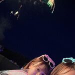 Nanase Yoshikawa Instagram - イコノイジョイ2023観に行かせていただいた時の写真☺️ しーちゃんが撮ってくれたんだけどめちゃくちゃ夏ー！ ライブ自体も最高でステージ上からメンバーにたくさんの水と泡をかけられて幸せでした(^_^)♡