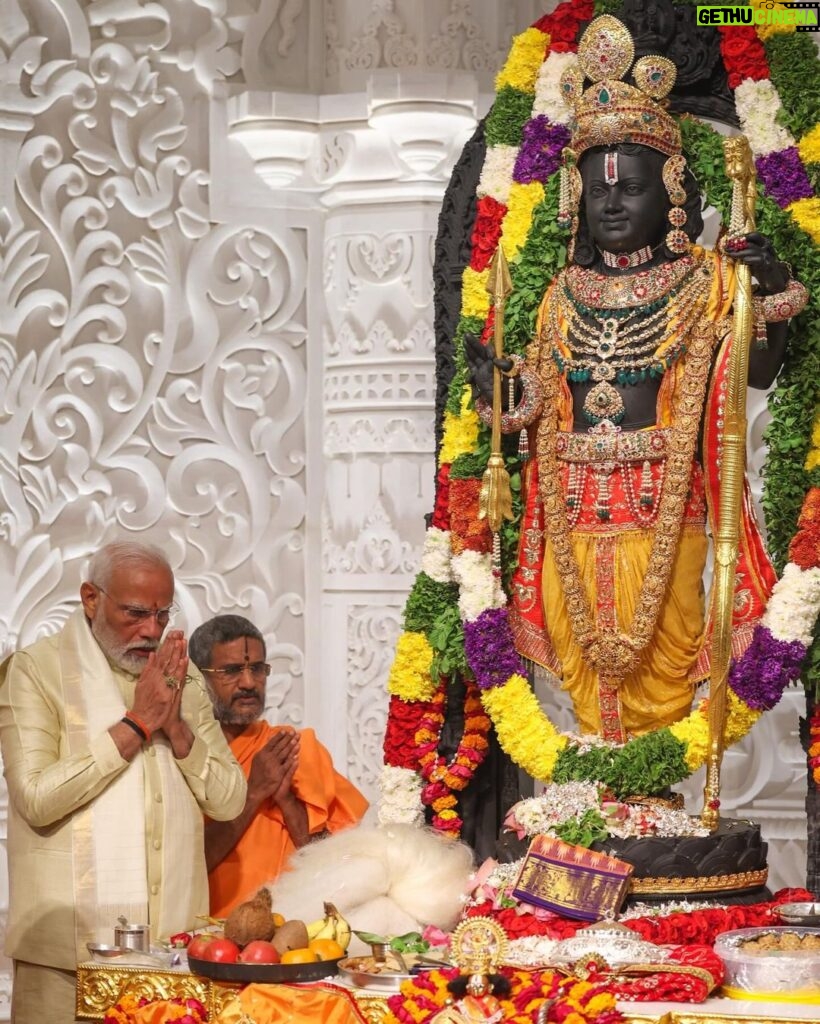 Narendra Modi Instagram - Divine moments from Ayodhya. Every Indian will remember this day. May Prabhu Shri Ram always bless us.