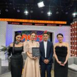 Narilya Gulmongkolpech Instagram - วันนี้ได้พูดถึง @naayada.official กับพี่หนิง @ningpanita พี่ชมพู่ @chompu_konbai ในรายการ “คุยแซ่บโชว์” ดีใจมากๆ เลยค่ะ 🙏 ปังไม่ไหวแม่! 😊💖 ใครอยากมูแบบเนียนๆ ด้วยเครื่องประดับนะญดา ลองสอบถามมาได้เยยยยน้า 🙊✨🫶🏻
