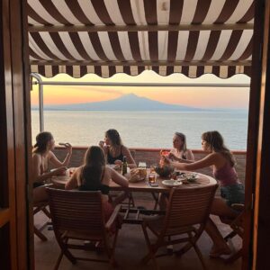 Natálie Halouzková Instagram - Sicily, you were fun!!!

~ od sicilskýho řízení po hořící letiště
 
[ july 23’ ]