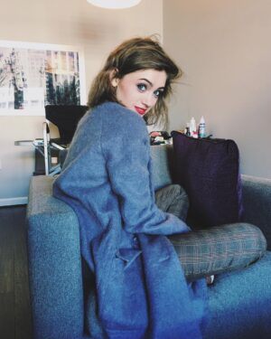 Natalia Dyer Thumbnail - 231K Likes - Top Liked Instagram Posts and Photos