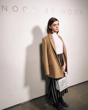 Natalia Dyer Thumbnail - 556.5K Likes - Top Liked Instagram Posts and Photos