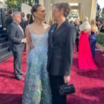 Natalie Portman Instagram - Loved running into these legends on the carpet… @americaferrera, #GretaGerwig, #AnnetteBening, #ToddHaynes ✨@goldenglobes Styling #RyanHastings Hair @teddycharles35 Makeup @lisastoreymakeup 👗 @dior @diorbeauty 💅 @glitzingup