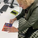 Nathan Hill Instagram - Dee McLachlan autograph signing The Double O Kid & Double Switch 📀 🎮 @nintendoswitches @_nicole_eggert @realbrigittenielsen @sethgreen #deemclachlan #coreyhaim #nicoleeggert #dvd #nintendo #switch #actor #star #director #usa #90s #gold #007 #doubleokid #archives #collectables #action #comedy #autograph #afi #filmmaker #nhp #natejhill #nathanhill