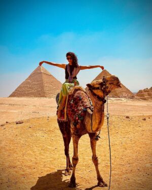 Necar Zadegan Instagram - Filming on location, the pyramids of Giza, what  a dream💫Cairo, Egypt 🇪🇬