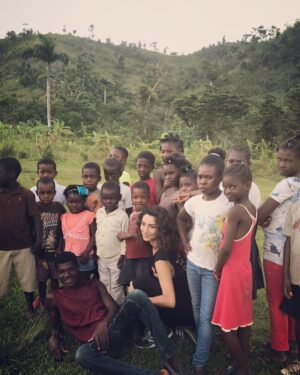 Necar Zadegan Instagram - Dear friends, it’s my bday! That’s right! And if u wanna know what I want, it’s this: I work with a wonderful organization that I love called buildon. This year we are heading to Malawi following last year in Haiti to build a school with their beautiful community. The opportunities for American students to be a part of these schools are the best part of these builds and this organization. Travel is the enemy to ignorance, and I am thrilled to be a part of a team that contributes to the collective betterment of our world. From personal experience and research, I can attest to the transparency and efficacy of buildOn. The organization has consistently received a 4-star rating from charity navigator ( https://www.charitynavigator.org/index.cfm?bay=search.summary&orgid=8894 ) 
If u wanna get me anything this year, please donate towards this years build. seriously no amount is too small! Our team has raised 12,000.00 so far and our end goal is 45,000.00, so we would obvs love the help! Here is my donation page
https://act.buildon.org/fundraiser/1401929, it’s also in my bio. I’m endlessly grateful for any amount u want to give, and if u can’t, ur kind bday wishes are greatly appreciated as well🌺🙏🏼😘