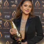 Nelly Karim Instagram - What a legendary and joyful night! Thank you @joyawards.official. I am deeply honored to have won the Best Actress in Film Award for my role in Voy! Voy! Voy!, a project very close to my heart written and directed by the brilliant Omar Hilal in his cinematic debut, and I’m extremely proud that it has been chosen to represent Egypt at the Oscars this year. It is a great honor to be awarded alongside Egyptian, Arab, Hollywood, sports, music and fashion greats such as Adel Imam and Anthony Hopkins. Congratulations to all awardees and to the team behind Joy Awards and Saudi Arabia’s General Entertainment Authority for this extraordinary night and for bringing Arabia closer to international audiences. I already look forward to next year’s edition. شكرا “جوائز صنّاع الترفيه” Joy Awards علي هذه الأمسية الرائعة. تشرفت بحصولي علي جائزة افضل ممثلة سينما عن دوري في فيلم ڤوي!ڤوي!ڤوي! اول أعمال الكاتب و المخرج عمر هلال الذي اعتز به جدا و أفتخر بتمثيله لمصر في جائزة أوسكار أفضل فيلم عالمي هذا العام. يزيدني شرفا تكريمي بجوار الزعيم عادل إمام و النجم العالمي أنطوني هوبكينز و النجمة نجاة الصغيرة و نجوم الفن و السينما و الموسيقي و الرياضة . مبروك لكل الزملاء و الأصدقاء علي جوائزهم و مبروك للهيئة العامة للترفيه علي النجاح الكبير لهذا الحدث الاستثنائي الذي يقرب منطقتنا الي العالمية. الي إلقاء في الدورة القادمة.
