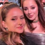 Nelly Karim Instagram - What a legendary and joyful night! Thank you @joyawards.official. I am deeply honored to have won the Best Actress in Film Award for my role in Voy! Voy! Voy!, a project very close to my heart written and directed by the brilliant Omar Hilal in his cinematic debut, and I’m extremely proud that it has been chosen to represent Egypt at the Oscars this year. It is a great honor to be awarded alongside Egyptian, Arab, Hollywood, sports, music and fashion greats such as Adel Imam and Anthony Hopkins. Congratulations to all awardees and to the team behind Joy Awards and Saudi Arabia’s General Entertainment Authority for this extraordinary night and for bringing Arabia closer to international audiences. I already look forward to next year’s edition. شكرا “جوائز صنّاع الترفيه” Joy Awards علي هذه الأمسية الرائعة. تشرفت بحصولي علي جائزة افضل ممثلة سينما عن دوري في فيلم ڤوي!ڤوي!ڤوي! اول أعمال الكاتب و المخرج عمر هلال الذي اعتز به جدا و أفتخر بتمثيله لمصر في جائزة أوسكار أفضل فيلم عالمي هذا العام. يزيدني شرفا تكريمي بجوار الزعيم عادل إمام و النجم العالمي أنطوني هوبكينز و النجمة نجاة الصغيرة و نجوم الفن و السينما و الموسيقي و الرياضة . مبروك لكل الزملاء و الأصدقاء علي جوائزهم و مبروك للهيئة العامة للترفيه علي النجاح الكبير لهذا الحدث الاستثنائي الذي يقرب منطقتنا الي العالمية. الي إلقاء في الدورة القادمة.