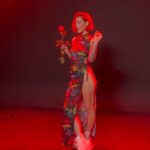Nerea Rodríguez Instagram - ROSAS ❤️‍🔥 15/9 Qué emoción me da contaros que @sandragroove y yo sacamos ROSAS el 15/09 Sandra, gracias por dejarme formar parte de este temazo. Conocerte es el mejor regalo🥀 El link del presave está en nuestras bios!