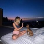 Nerea Rodríguez Instagram - Más atardeceres así Roncito 🦊 Ibiza, Spain