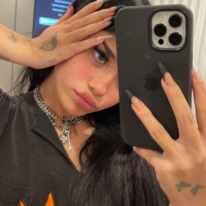 Nessa Barrett Instagram - one month of young forever and the deluxe drops this week🤠🤍 i’m so excitedddddd