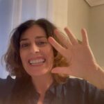 Neus Sanz Instagram - ♥️ . https://www.reservaentradas.com/cine/barcelona/cinemesmontagora/ . Domingo 13 de Marzo a las 19h⭐️ . #graciasvida #seanfelices #neussanz #assaiassai #monologo