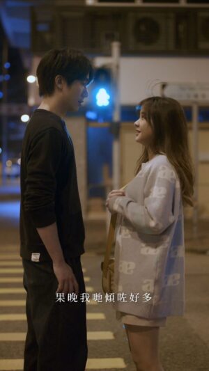 Ng Siu-Hin Instagram - 失眠第五天說話很快的女孩，
遇上一直都說話很快的男孩，
他們都以為找到了100%的對方⋯

《失眠127個鐘，我講嘢越嚟越快》

主演｜吳肇軒 尹嘉裕
編劇導演 @siuhinng
製片 @kaka.wan_
攝影 @nickytse.1016 @an6labs
剪接 @nickytse.1016
場務 @myth.keiko 
化妝(kaka) @bonniec.makeup
化妝(Hin) @bonbon.makeup
場地 @elflabhk @irvingcheung