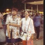 Nia Dinata Instagram - Semalam di Solo✨Terimakasih Sudamala, sudah menghibur lahir batin. Semua bersatu dalam cita🙏🏼 kami meninggalkan @puramangkunegaran untuk mengakhiri malam dengan wedangan✨ #sudamala #puramangkunegaran #saturdaynightlive #wedangansolo