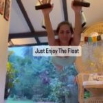 Nia Dinata Instagram - Today’s Self Practice Is All About The Swing🙏🏼 At this point in my life, I always remind my self to be gentle, enjoy every movement and grow with the flow #selfpractice #floatingyoga