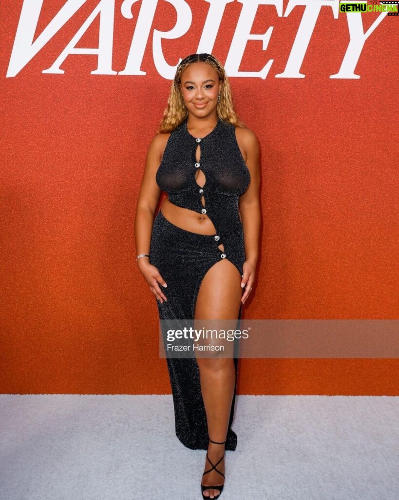 Nia Sioux Instagram - First post of probably many from last night. Thank you @variety for selecting me to be in your 2023 Young Hollywood Impact Report. I’m so honored to share that list with so many amazing individuals and it’s such a privilege to be recognized. What an amazing night celebrating young Hollywood🥰🖤