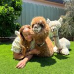Nia Sioux Instagram - best birthday ever🥰🦙