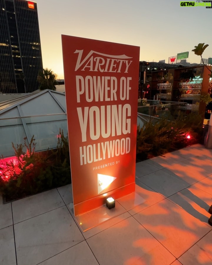 Nia Sioux Instagram - First post of probably many from last night. Thank you @variety for selecting me to be in your 2023 Young Hollywood Impact Report. I’m so honored to share that list with so many amazing individuals and it’s such a privilege to be recognized. What an amazing night celebrating young Hollywood🥰🖤