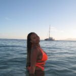 Nia Sioux Instagram - My mom and I did a GRWM during our vacay and it’s finally up on my YouTube. Comment “🧡” after you watch it! Guadeloupe, Carribean